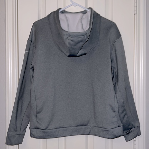 Nike Women’s Therma Gray Hoodie Loose Fit Oversized - Picture 4 of 7